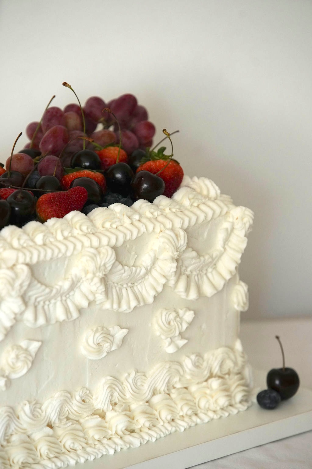 Wedding Cakes Are Meant to Be Eaten, And I Wouldn't Have It Any Other Way